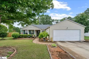 8 Pasture Pl, Simpsonville, SC 29681 - Photo 1