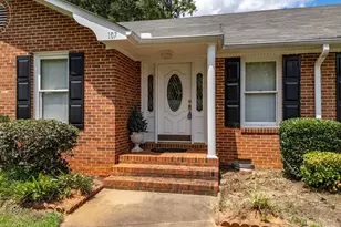 107 Gable Ct, Spartanburg, SC 29307 - Photo 4