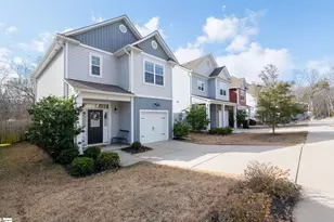 7 Wheaton Ct, Simpsonville, SC 29680 - Photo 2