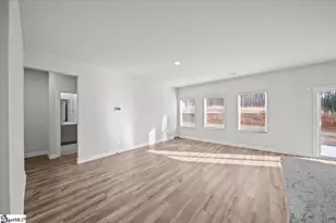 110 Matilda St, Spartanburg, SC 29306 - Photo 6