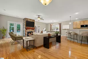 204 Lord Byron Ln, Travelers Rest, SC 29690 - Photo 10