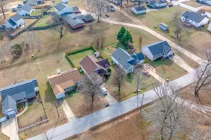 42 Stevenson Rd, Taylors, SC 29687 - Photo 30