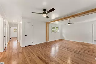 409 Mapleton Dr, Greenville, SC 29607 - Photo 10