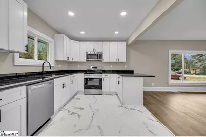 866 Pine Creek Drive, Greenville, SC 29605 - Photo 6