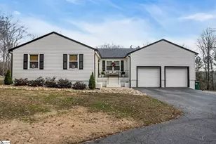 123 Graystone Dr, Moore, SC 29369 - Photo 2