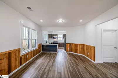 143 Edwards Avenue, Spartanburg, SC 29306 - Photo 6