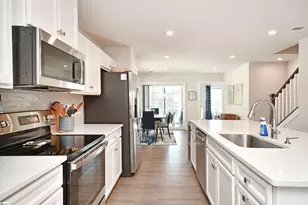 345 Kensley Dr, Greenville, SC 29617 - Photo 4