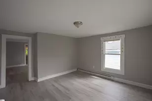 156 Garrett St, Spartanburg, SC 29302 - Photo 8