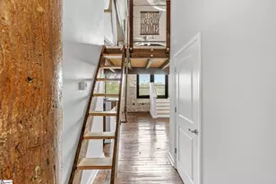 300 South St, Simpsonville, SC 29681 - Photo 8