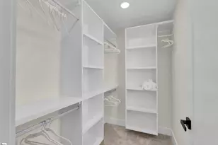 2 Taverly Dr, Greenville, SC 29605 - Photo 20