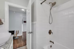 735 Duncan Park Rd, Spartanburg, SC 29306 - Photo 16