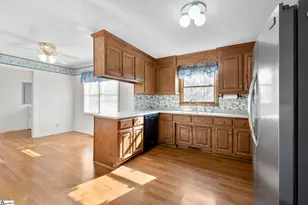 1 Foxwood Ct, Simpsonville, SC 29680 - Photo 12