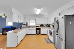 310 Rhodes Rd, Woodruff, SC 29388 - Photo 6