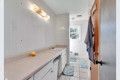 310 Rhodes Road, Woodruff, SC 29388 - Photo 18