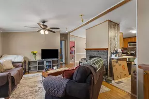 358 Stud Horse Rd, Spartanburg, SC 29303 - Photo 6