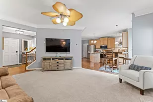 112 Bathurst Ln, Simpsonville, SC 29681 - Photo 4