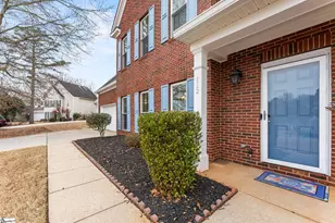 112 Bathurst Ln, Simpsonville, SC 29681 - Photo 2