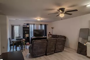 188 Queen Circle, Laurens, SC 29360 - Photo 10