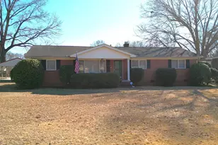 414 Mapleton Dr, Greenville, SC 29607 - Photo 1