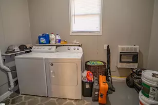 414 Mapleton Dr, Greenville, SC 29607 - Photo 12