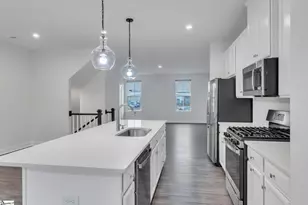 113 Rollins Ave, Greenville, SC 29607 - Photo 10