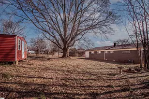 11 El Paso Dr, Greenville, SC 29617 - Photo 6