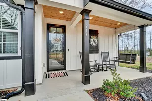 213 Burdette Rd, Simpsonville, SC 29681 - Photo 2