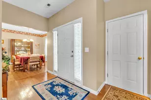 4 Druid Hill Ct, Simpsonville, SC 29681 - Photo 2