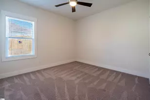 39 Larson Dr, Simpsonville, SC 29681 - Photo 32