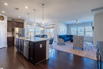 39 Larson Drive, Simpsonville, SC 29681 - Photo 2