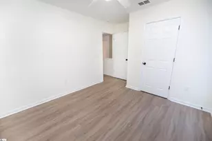 734 Terrace Creek Dr, Duncan, SC 29334 - Photo 8