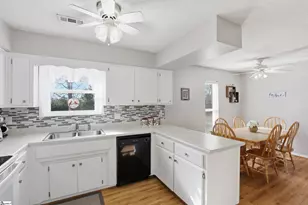 6353 Greenfield Dr, Spartanburg, SC 29303 - Photo 10