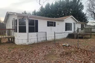 263 Babb Rd, Campobello, SC 29322 - Photo 4