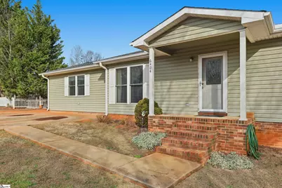 6404 Greenfield Drive, Spartanburg, SC 29303 - Photo 2