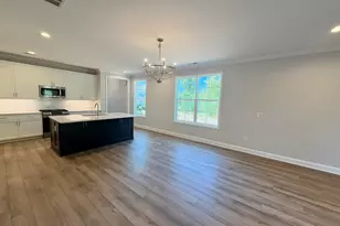 17 Hasbrook Ln, Greenville, SC 29607 - Photo 8