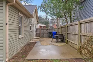 12 Underwood Ave, Greenville, SC 29607 - Photo 16