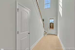 21 Hasbrook Ln, Greenville, SC 29607 - Photo 2