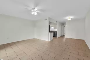 925 Cleveland St, Greenville, SC 29601 - Photo 12