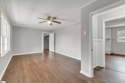 904 McAbee Road, Spartanburg, SC 29306 - Photo 6