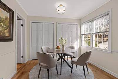 31 Dahlglen Avenue, Greenville, SC 29607 - Photo 6