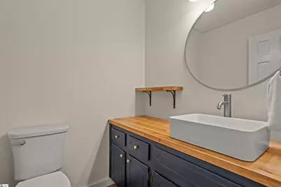 31 Dahlglen Avenue, Greenville, SC 29607 - Photo 8