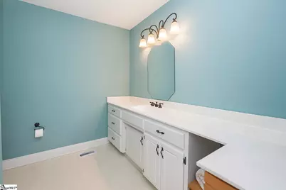 370 Sunset Road, Landrum, SC 29356 - Photo 16