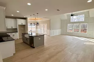 209 Chestnut Dr, Belton, SC 29627 - Photo 10