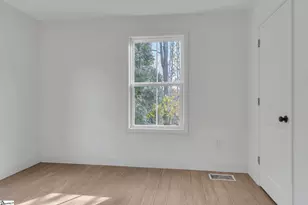 125 Circle Dr, Greer, SC 29650 - Photo 14