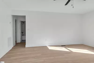 125 Circle Drive, Greer, SC 29650 - Photo 4