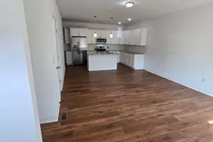 109 Lynn Ave, Laurens, SC 29360 - Photo 4