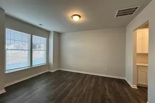 18 Stumphouse St, Greenville, SC 29607 - Photo 4