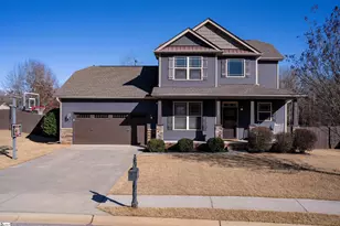 523 Turning Leaf Ln, Greer, SC 29651 - Photo 1