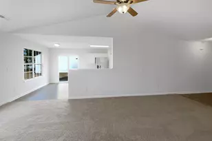 306 Revis Creek Ct, Simpsonville, SC 29681 - Photo 10