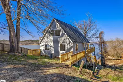 206 Bluff Road, Greenwood, SC 29649 - Photo 2